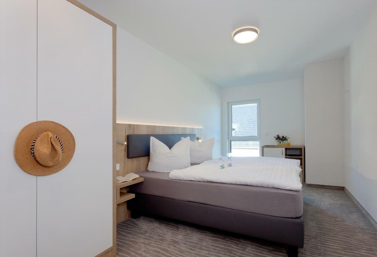 Duene 74 Hotel Karlshagen Exterior photo